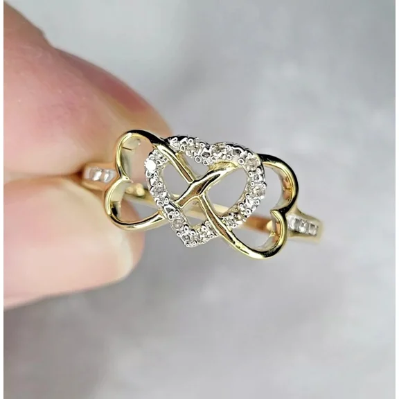 1.00Ct Round Cut Simulated Diamond Trio Heart Shape Women's Pretty Engagement Gift Ring 14k Yellow Gold Plated 925 Silver