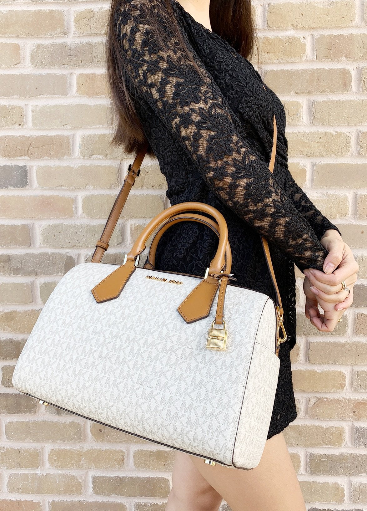 michael kors hayes small duffle bag