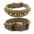 thumbnail image 1 of El Potente Collar para Perros con Grandes Tachuelas, Protege el Cuello del Perro de Mordeduras. Se adapta a perros medianos y grandes, 1 pieza, 1 of 4