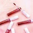thumbnail image 3 of Labial Mate Sedoso en Tonos Rosa, Ideal para un Look Juvenil y Fresco – Humectante y de Larga Duración, Opción 811#, 3 of 6