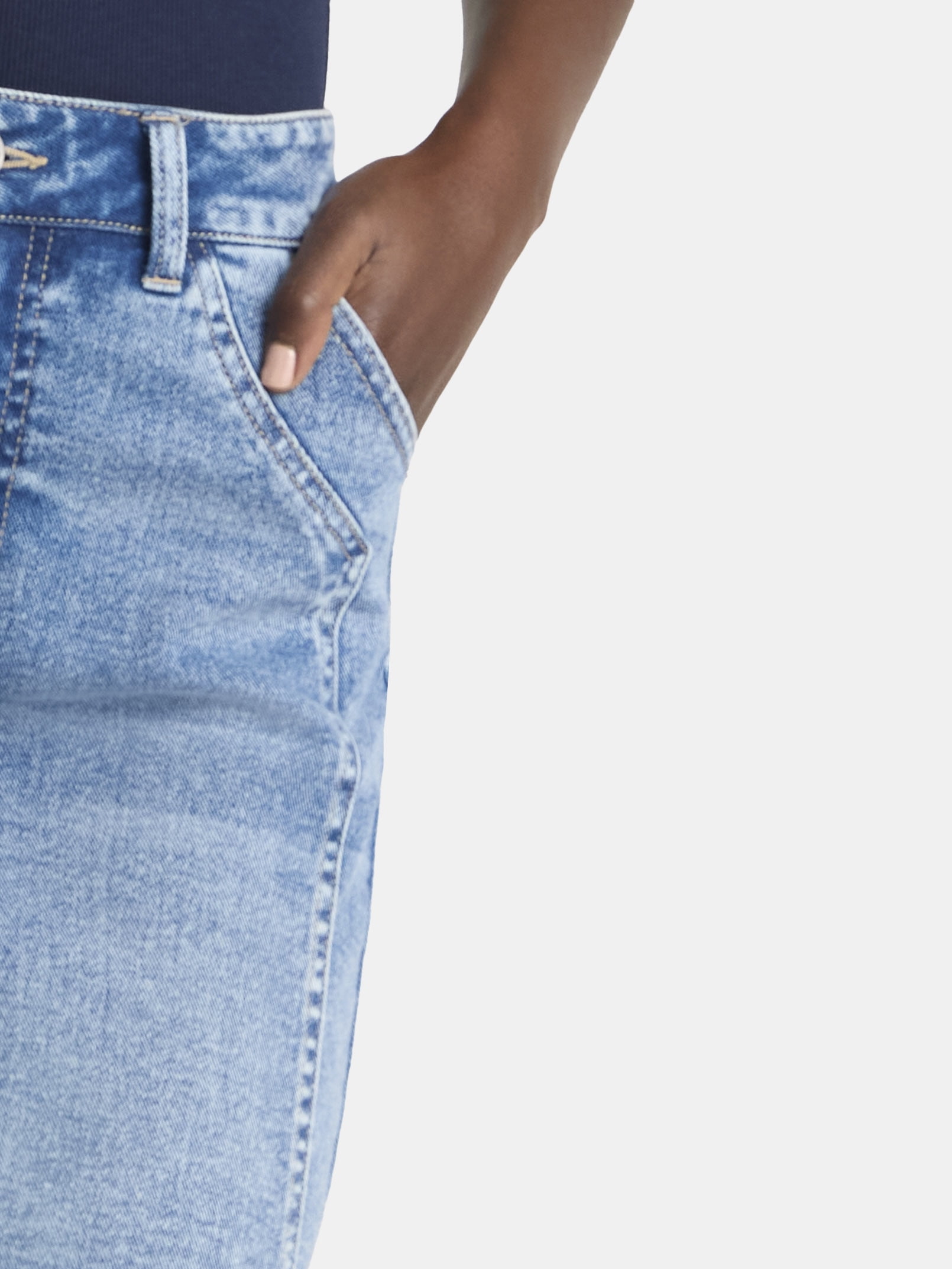 Time and Tru Women's Denim Mini Skirt, Sizes 0-20