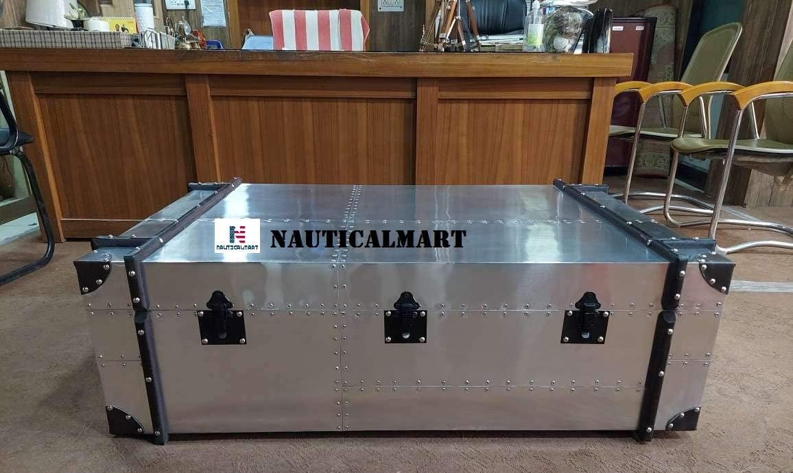  NauticalMart Richard's Trunk Coffee Table (49x 32x16) : Home  & Kitchen