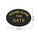thumbnail image 5 of Monstrate Placa para puerta de casa, cierre la puerta, señal de indicación, decoración de placa con letras doradas con tornillos, dormitorio Jardín y Patio, 5 of 6