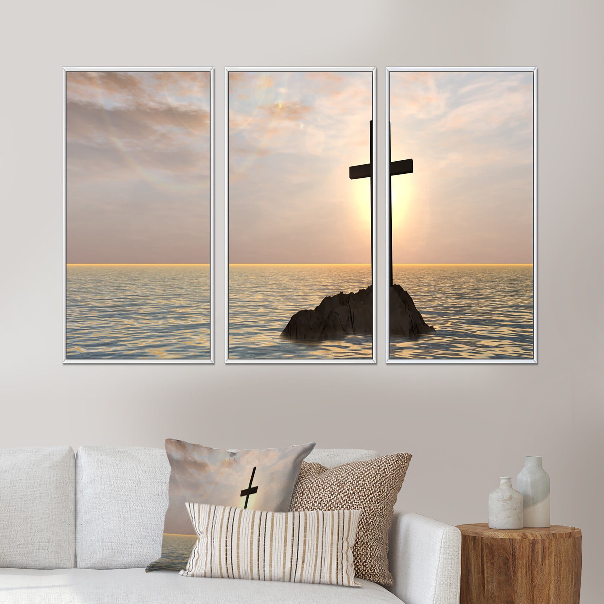 DESIGN ART Designart 'Jesus Christian Cross in Bay View' Religious
