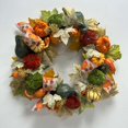 thumbnail image 1 of Corona de frutas con purpurina navideña artificial Senmasine de 26 pulgadas con hojas doradas de frutos rojos, rama de aguja de pino para colgar en la puerta delantera, 1 of 4