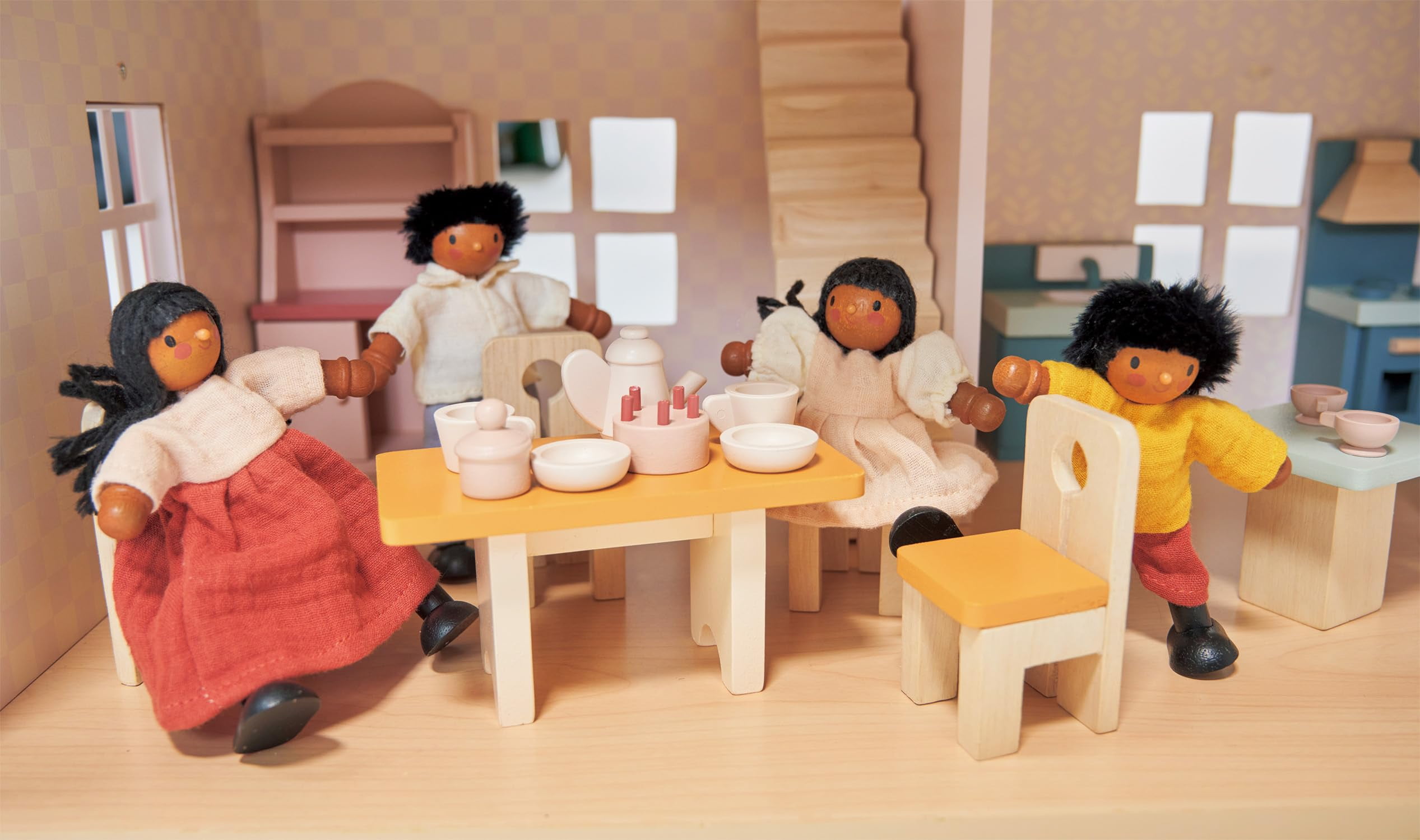 Mentari Toys - Honeybunch Wooden Doll Family - Enhance Creative Storytelling with Artisan Wooden Dolls for Your Doll House - Age 3+