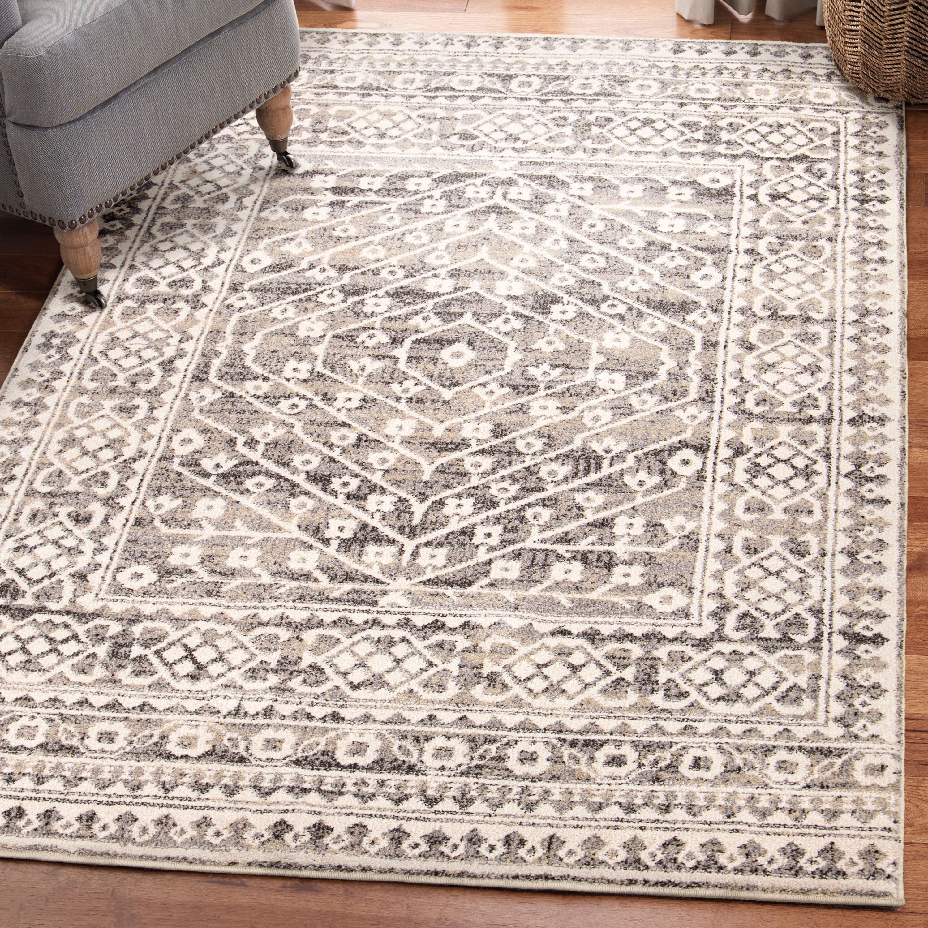 My Texas House Delilah 9' X 13' Light Grey Geometric Area Rug