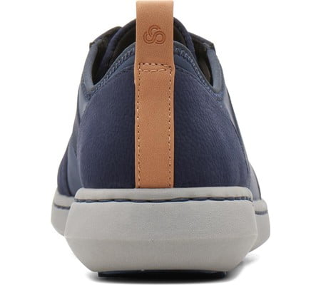 clarks step move fly