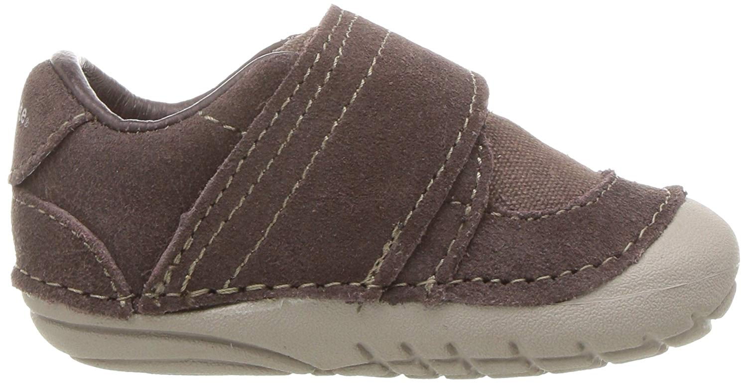 stride rite soft motion kellen sneaker