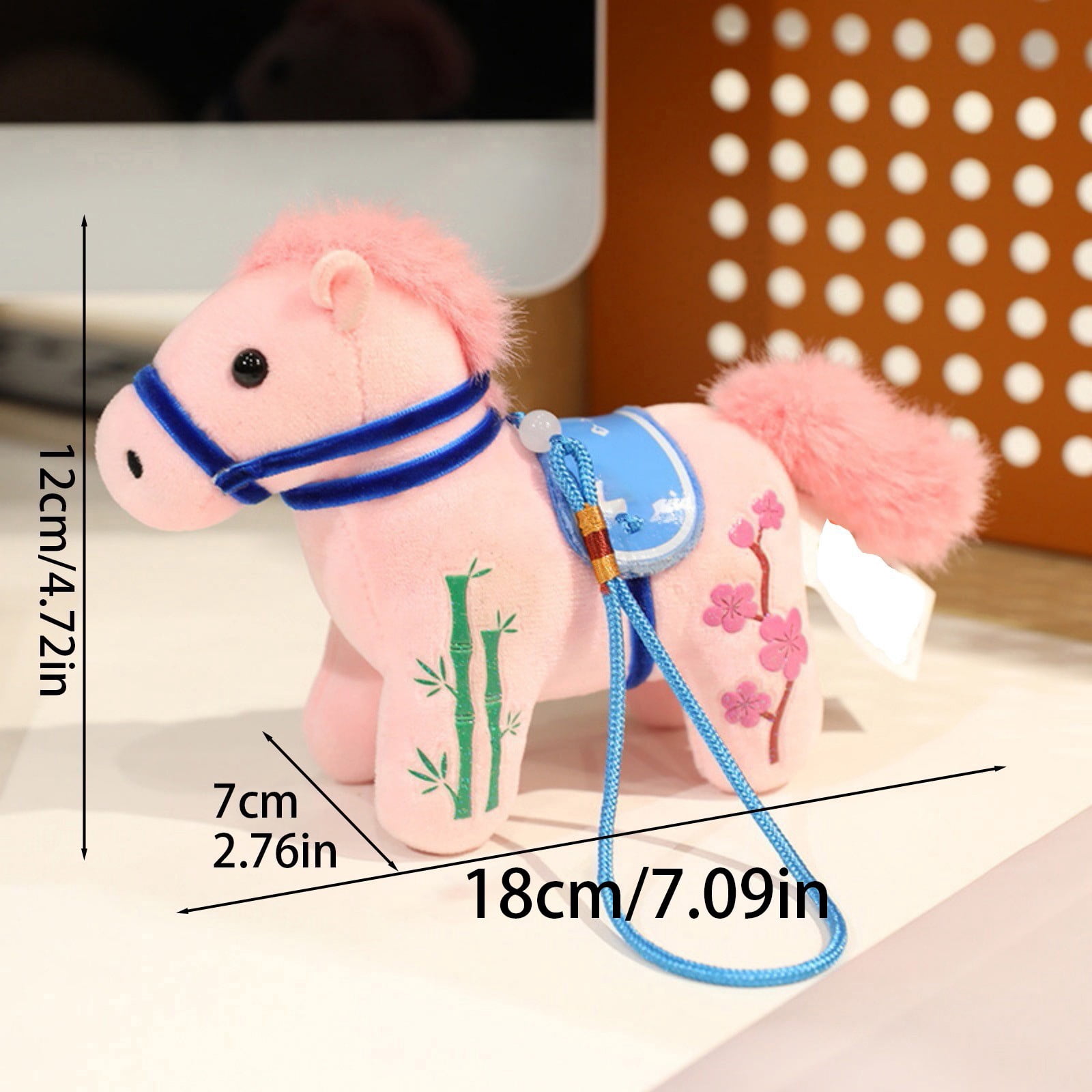 2026 Year of The Horse Chinese New Year Ornaments Cute House Plush Mascot Figurine Home Decor Gifts Indoor Outdoor Hanging Ornament for Car,Bag,Holiday,(1Pc / 7"X4")