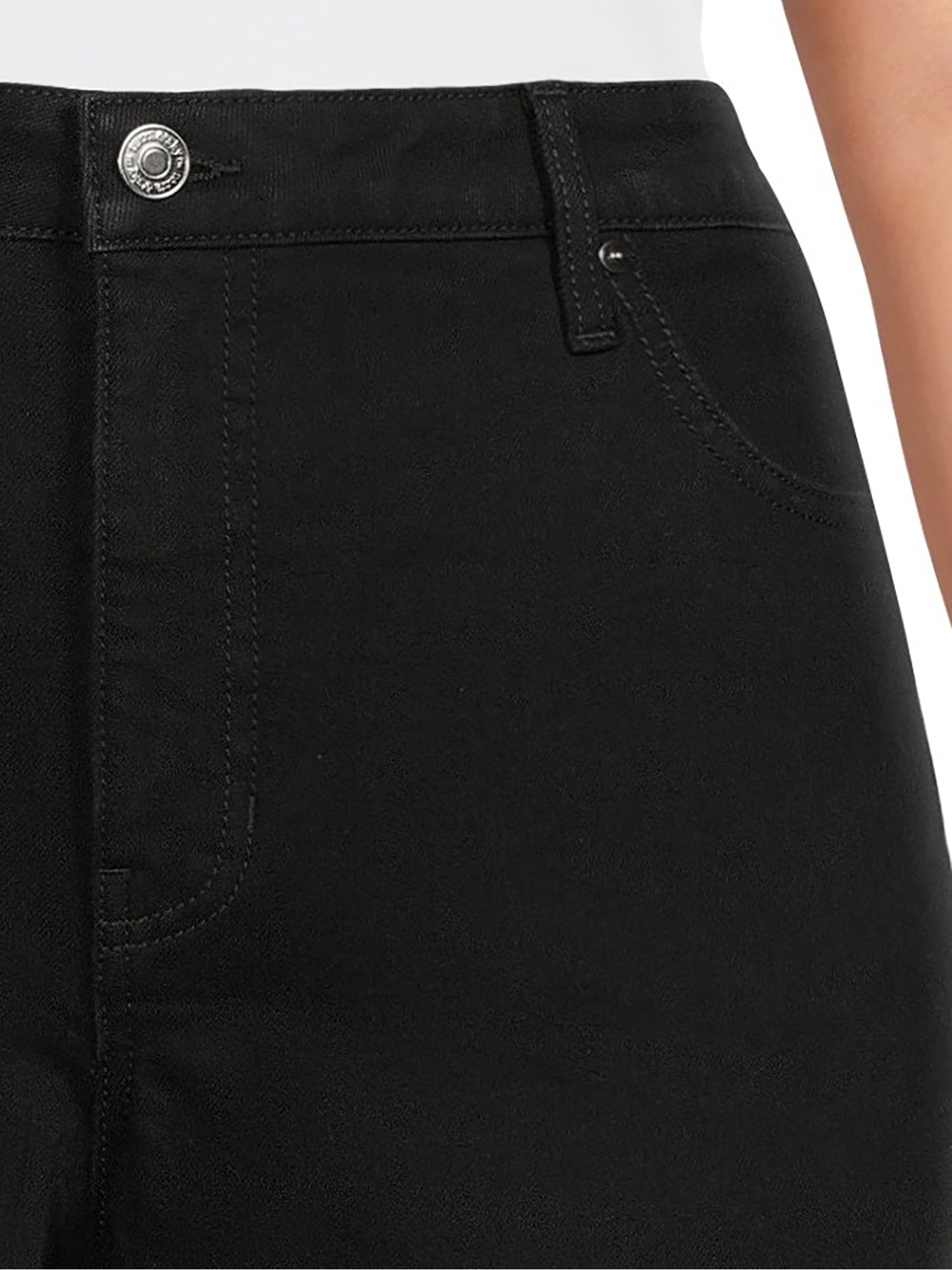 Terra & Sky Women's Plus Size Core Straight Leg Jeans, Available in Regular and Petite
