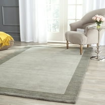 Safavieh Himalaya Lexine Solid Wool Area Rug, Light Gray/Dark Gray, 4' x 6'