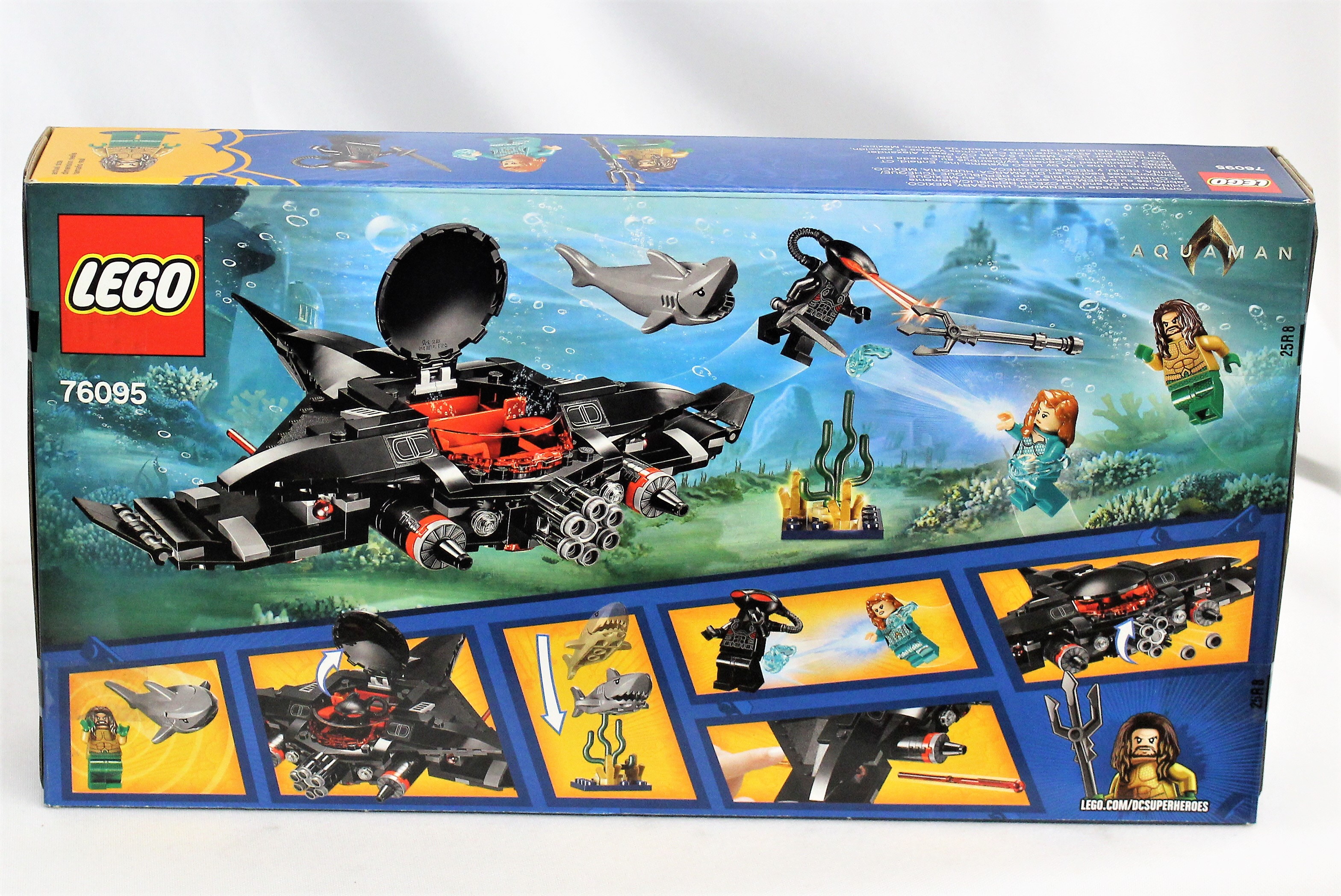 T セット DC Super Heroes Aquaman: Black Manta Strike Set LEGO 76095