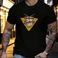 thumbnail image 1 of T-Shirt pour Hommes à Logo Ludwig Drum - Haut à Col Rond à Manches Courtes avec Imprimé Emblématique de la Marque Ludwig, Lavable à la Machine, Convient à Toutes les Saisons, Cadeau de Marchandise de Groupe pour Batteurs et Amateurs de Musique, Tenue Décontractée pour, 1 of 5