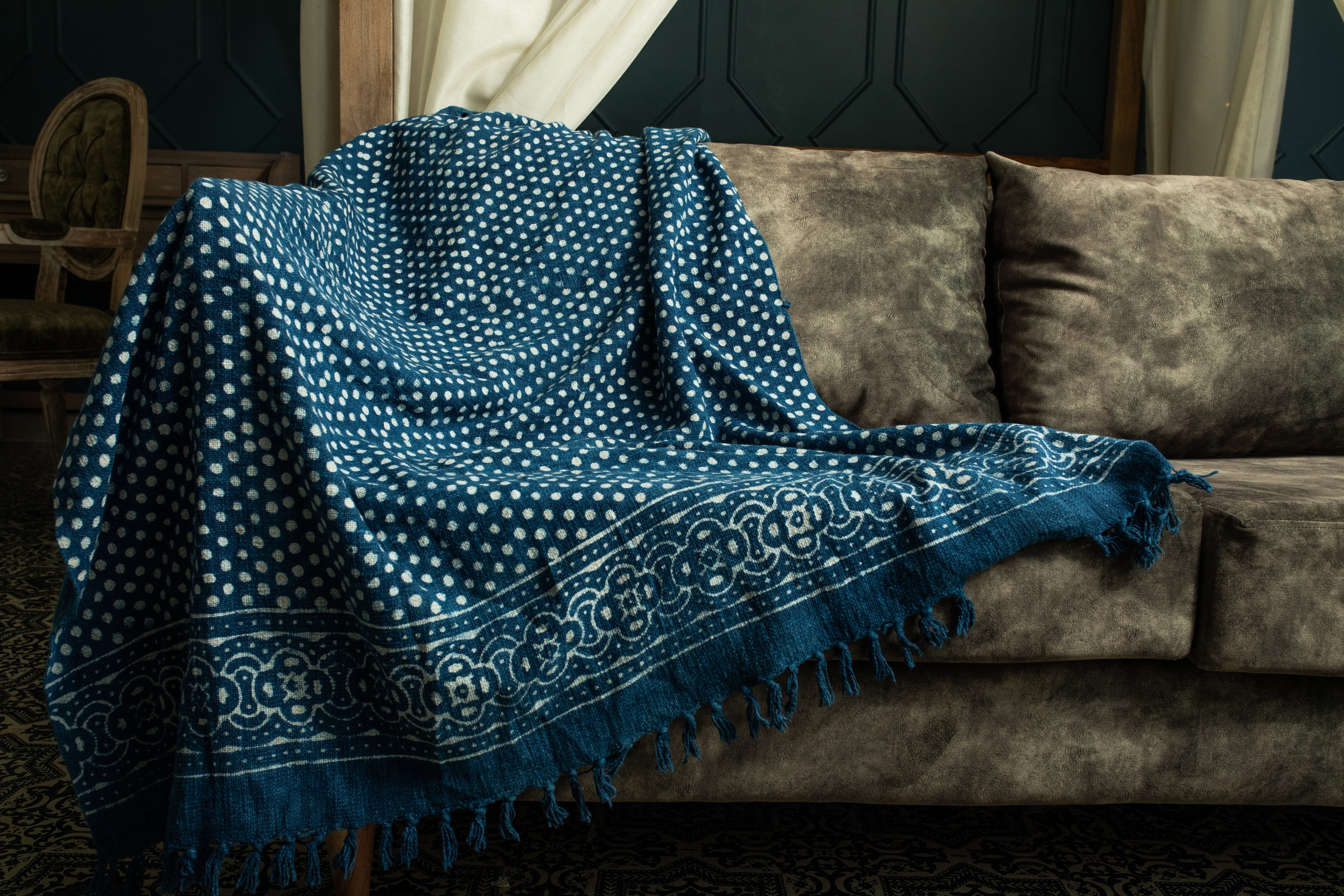 THE ART BOX Cotton Throw Blanket Blue Chunky Couch Décor Hand Woven Soft Warm  Blanket Bedroom, Travel, Farmhouse Boho Style Throw 50x70 Inches -  Walmart.com