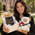 thumbnail image 4 of Peluche de Graduación de 27 cm con Gorro y Diploma, Muñeco Suave para Regalo, Decoración de Fiesta de Graduación, Recuerdo para Escritorio y Habitación, 4 of 9