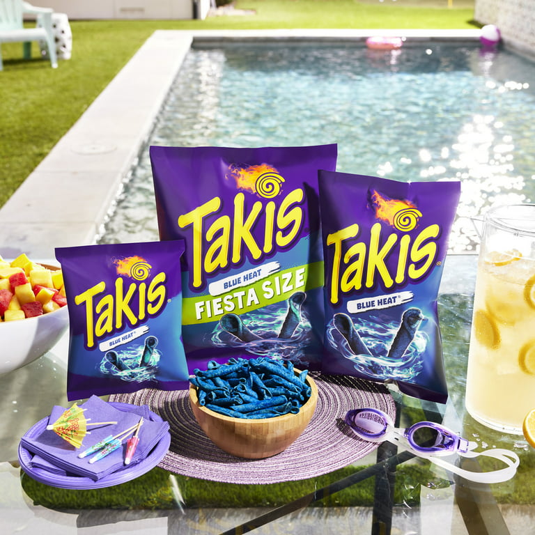 Takis Blue Heat Rolls 4 oz Bag, Hot Chili Pepper Flavored Spicy Tortilla  Chips