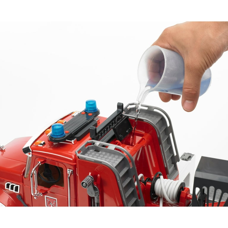 Bruder 02821 MACK Granite Fire Engine w Water Pump and Light Sound