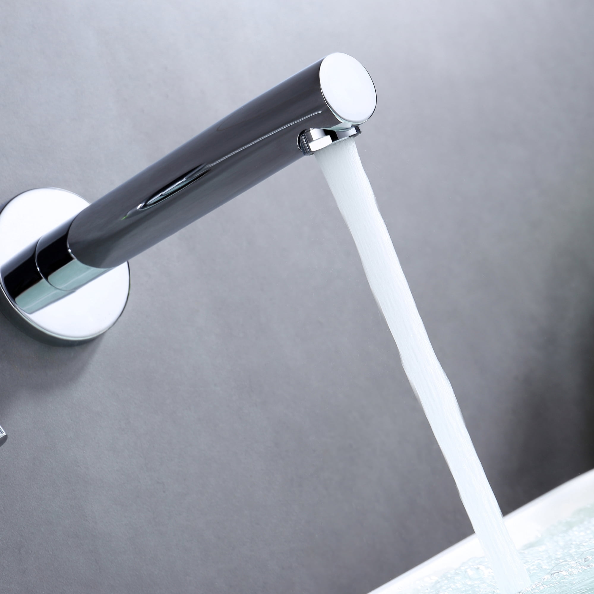 Sumerain Single Handle Left-Handed Wall Mount Bathroom Faucet in Chrome