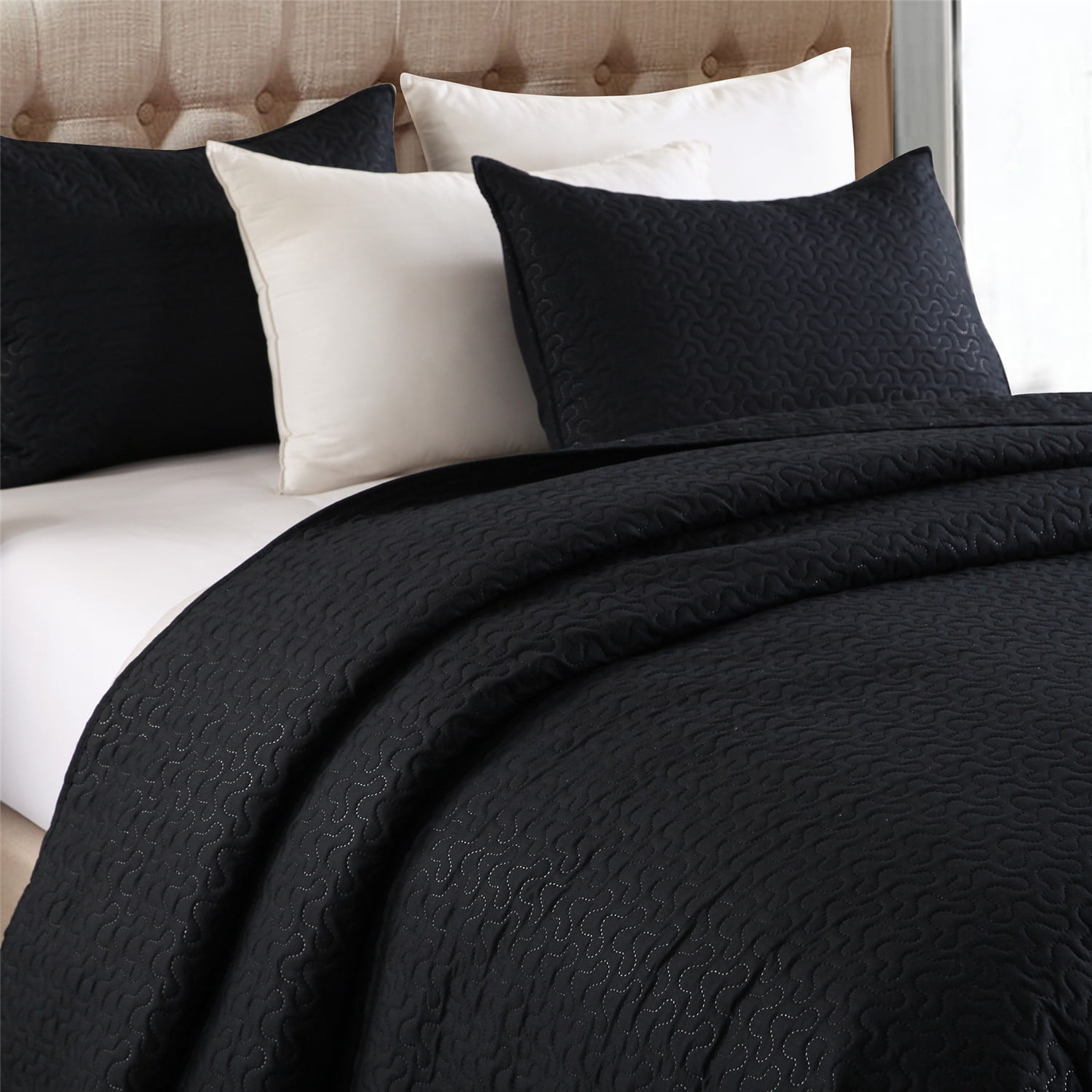 JML Quilt Set King Size Lightweight Bedspread, Soft Summer Quilt Bedding Set Coverlet for All Seasons with 3 Piece (1 Quilt, 2 Pillow Shams), Black