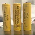 thumbnail image 1 of Piles Solaires Rechargeables 3 AA 400 mAh NLDIC, Rechargeables et Testées, 1 of 3