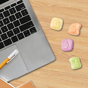 STARBURST Airs, Sour Fruit Gummy Candy, Sharing Bag, 122g