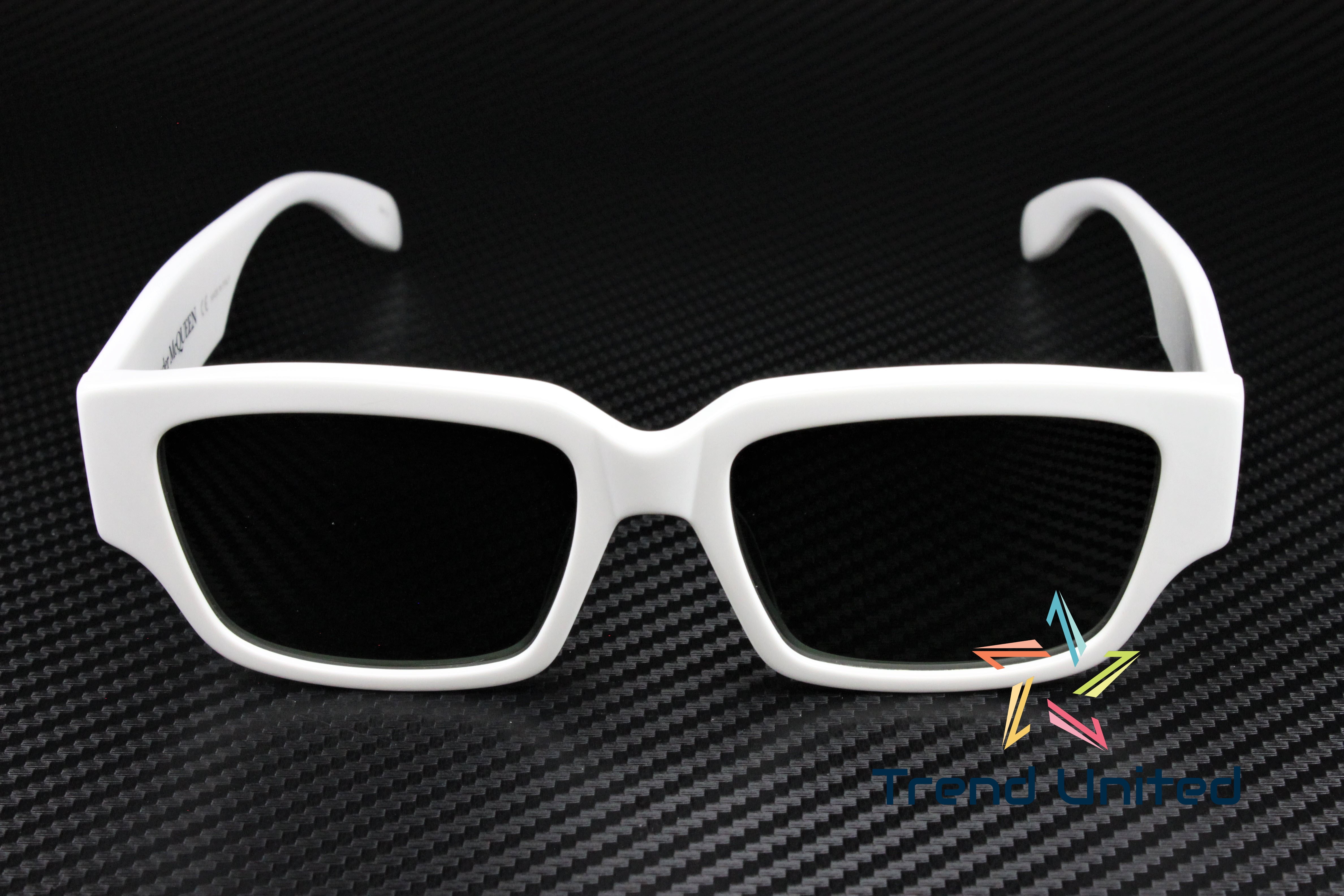 サングラス alexander mcqueen Unisex SUNGLASSES (AM0408S 003 WHITE) ALEXANDER MCQUEEN AM0329S 003 Square White Shiny Green 56 mm