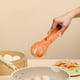 thumbnail image 5 of Pinza De Pl Stico Para Alimentos, Multifuncional, Para Hornear, Extra Ble, Para Cocinar Y Para Huevos, Vers Til, Para Cocina, Para Sujetar Alimentos, Para Pan Y Utensilios De Cocina Aestivo, 5 of 7