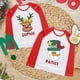 thumbnail image 1 of Camiseta personalizada de ciervo y muñeco de nieve para niños, nombre personalizado, ropa de Navidad para niños, camisetas de raglán, atuendos de fiesta para niñas, camisas para niños, 1 of 5