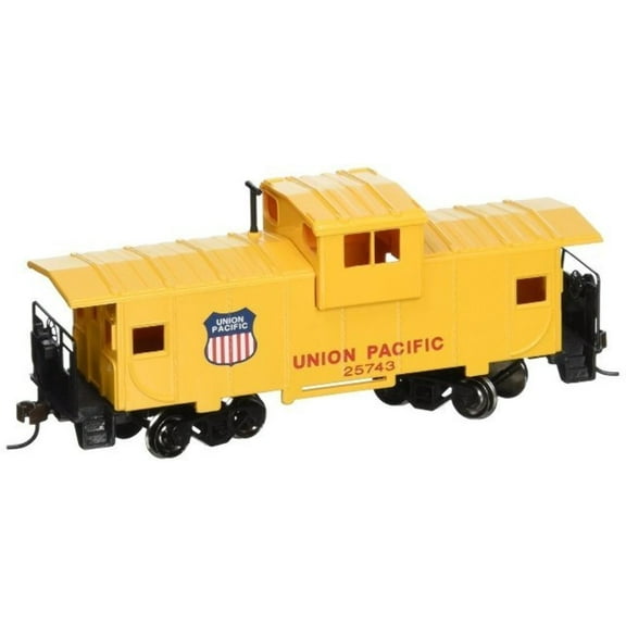 Bachmann - 36' Wide-Vision Caboose -- Union Pacific - HO
