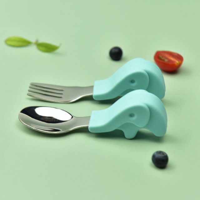 Tenedor cuchara de entrenamiento para aprender a comer para bebés hipopótamo, mango corto, vajilla de acero inoxidable, tenedor cuchara de silicona para alimentos complementarios para niños