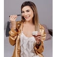 thumbnail image 2 of Polvo traslucido tono piñon tez media Laura Gray Control de brillo y efecto mate 40g, 2 of 3