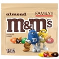 thumbnail image 1 of M&M'S Caramelo de chocolate con leche de almendras, tama&ntilde;o familiar, bolsa de dulces resellable de 15 onzas, 1 of 9