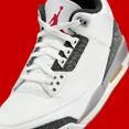 thumbnail image 3 of Ni - ke Ni - ke Air Jordan 3 Retro Cement Grey Summit White Fire Red CT8532-106 sz 11 Men's, 3 of 5