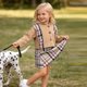 thumbnail image 4 of Conjunto de Equipamiento de Trajes de Familia para Niñas de Punto Chaqueta con Capucha con Falda en Cuadro Dos Piezas de Otoño Invierno Al Aire Libre, 4 of 7