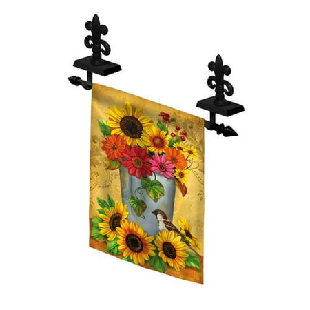 Evergreen Flag & Garden Wall Mounted Flagpole