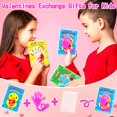 thumbnail image 2 of Sticky Hands Toys Armaytoy brilla en la oscuridad con tarjetas de felicitación, 2 of 6