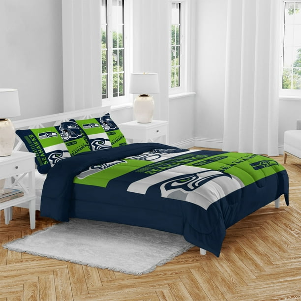 Seattle Seahawks Block Logo Three Piece Full/Queen Bed Set