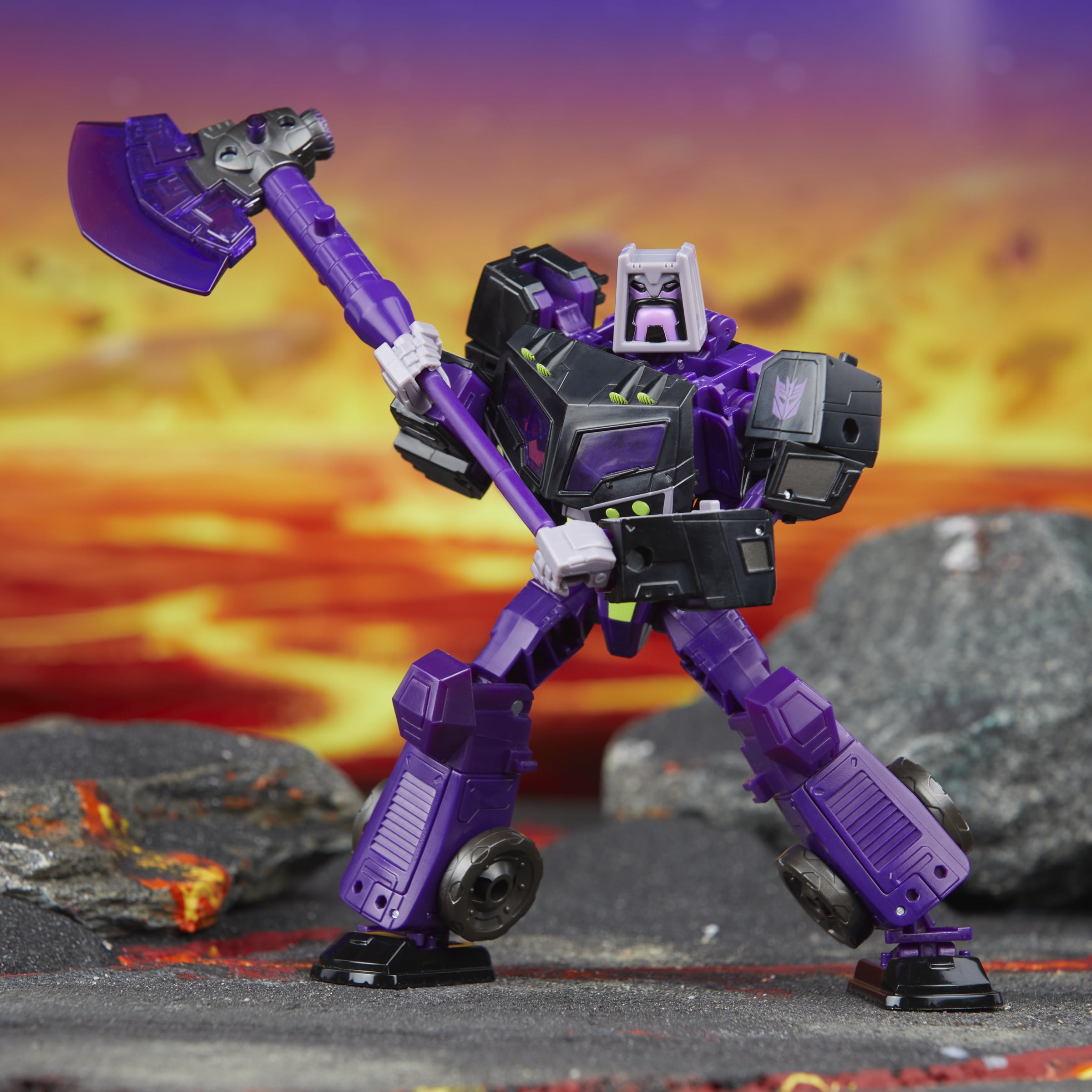 Transformers Legacy United Voyager Class Animated Universe Decepticon Motormaster Action Figure