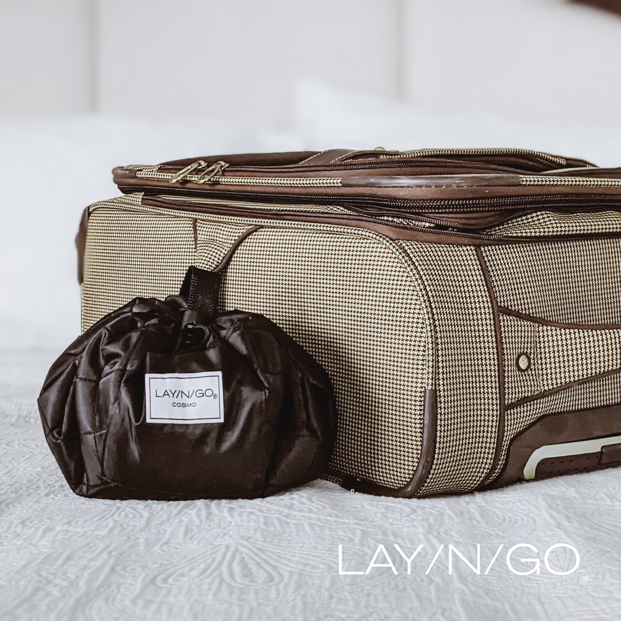 Lay-n-Go COSMO (20") Dot/Stripe Drawstring Cosmetic Makeup Bag, Toiletry Organizer, Travel, Birthday, Bridesmaid's Gift