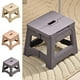 thumbnail image 1 of Taburete plegable de plástico portátil | Asiento plegable para acampada al aire libre | Banco plástico impermeable ligero | Asiento ancho antideslizante | Blanco, Rosa, Gris | Diseño duradero de, 1 of 6
