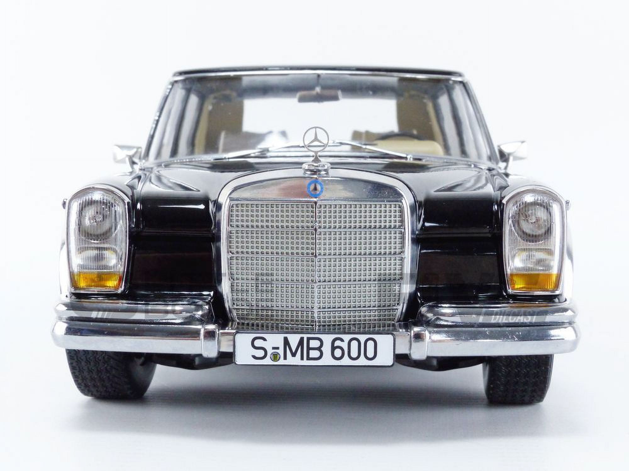 KK-Scale 1:18 Mercedes-Benz 600 SWB (W100) 建設年 1963 白