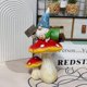 thumbnail image 4 of Estatua De Gnomo De Jardín - Estatuilla De Gnomos De Primavera De Resina Con Cartel De Bienvenida Sentado En La Estatua De Setas, Decoraciones Al Aire Libre Para Jardín Patio Césped,gnom esquí esquí Gafas de esquí, 4 of 5