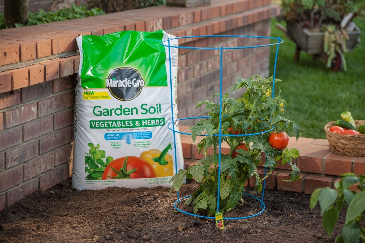 Miracle Gro Garden Soil Vegetables Herbs 1 5 Cf 2 Pack Walmart Com Walmart Com