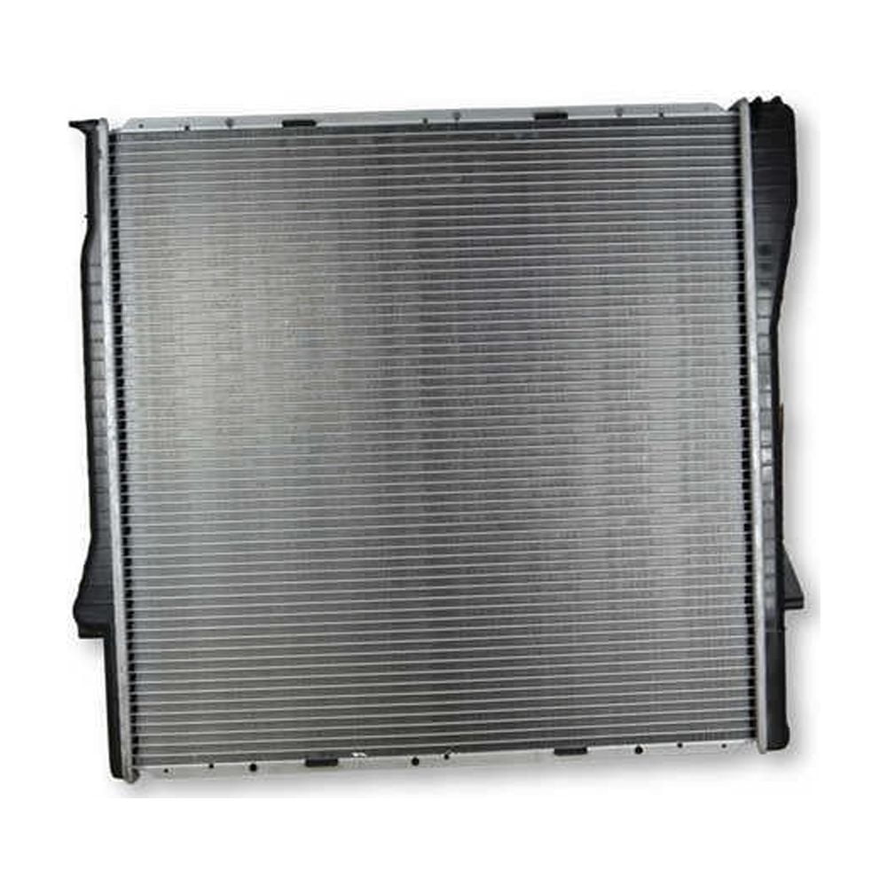 Global 2594C Radiator Fits select: 2001-2006 BMW X5