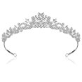 thumbnail image 1 of Elegante diadema de flores de cristal con diamantes de imitación para boda o graduación, 1 of 8