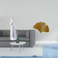 thumbnail image 2 of Figura De Porcelana De Una Dama Con Hojas De Ginkgo. Escultura Moderna De Una Joven Nórdica Y Decoración De Pared De Hierro Forjado Para Sala De Estar, Oficina U Hotel., 2 of 8