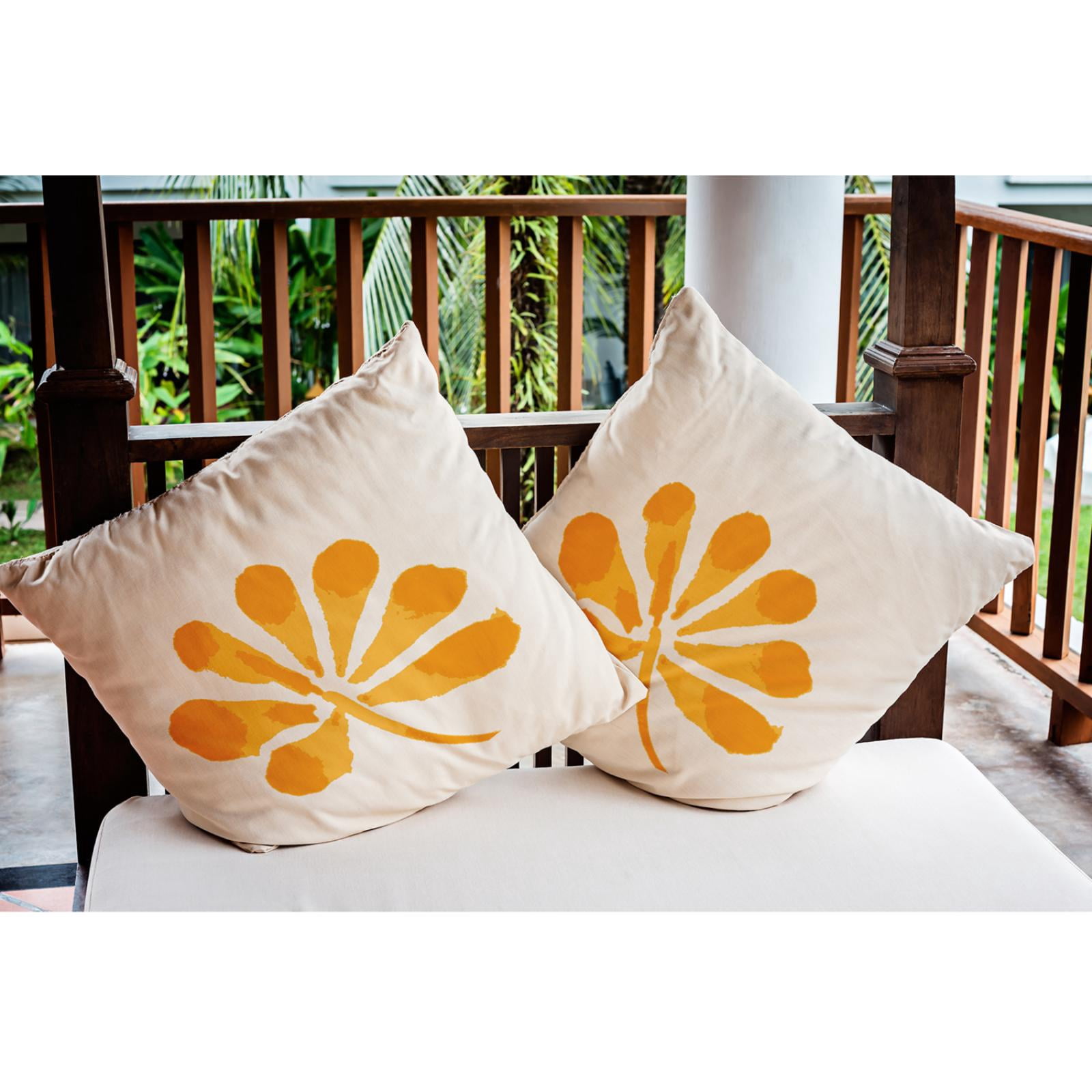 E by Design Petals Indoor/Outdoor Throw Pillow
