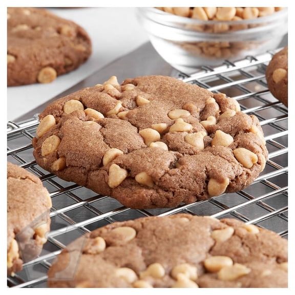REESE'S 25 lb. Peanut Butter Mini 4M Baking Chips
