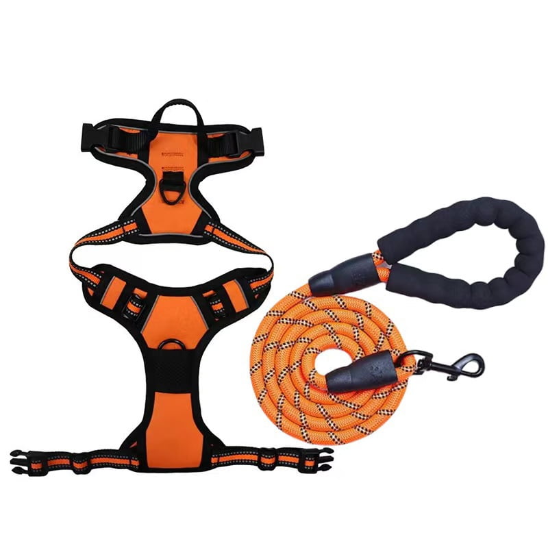 No-pull shockproof dog vest with reflective strip, made of comfortable nylon material, suitable for agility training and nighttime walks. Comes with harness and leash set